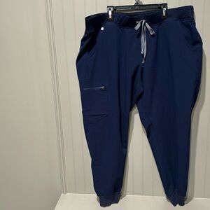 Figs Zamara navy jogger scrub pants XXL (petite length)
